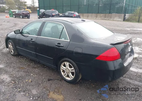 2007 Honda Accord 2.4 Ex from USA, damaged, VIN 1HGCM56857A155600